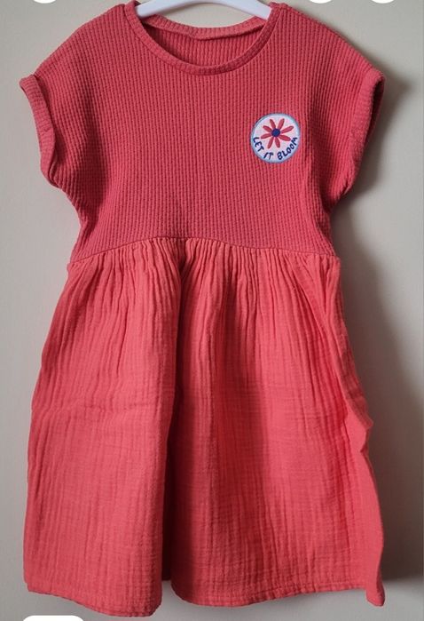 Paka sukienek bawełnianych dla dziewczynki roz. 110 116