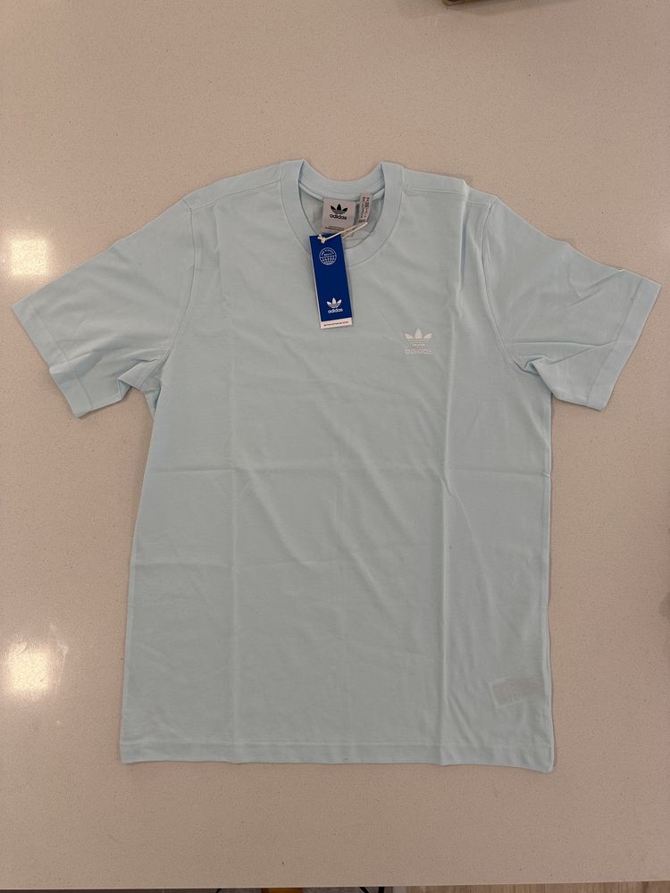 T-shirt adidas Originals - Light blue - M