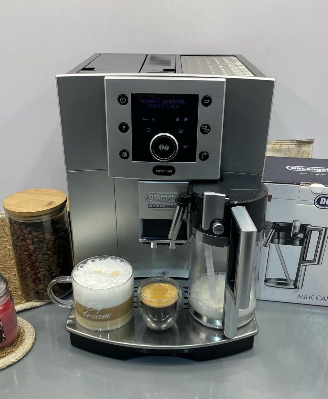 Кофемашина Кофеварка кавоварка Кавомашина Delonghi perfecta capucinno