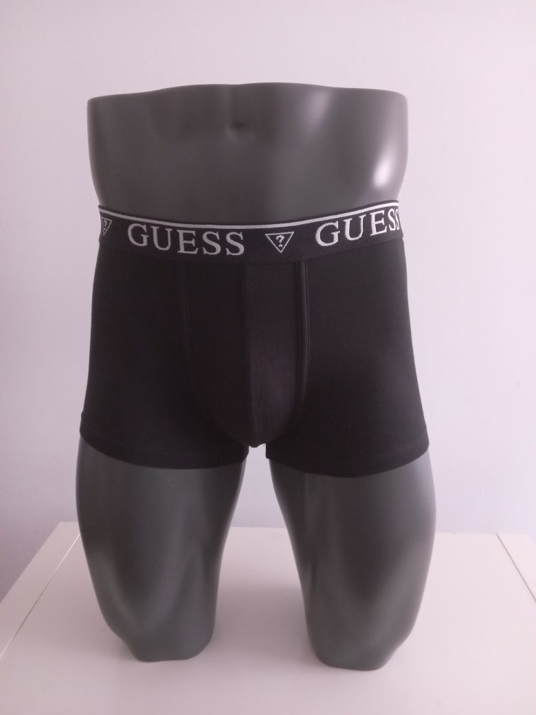 Boxer preto Guess tam. M(REF6/67BOX)