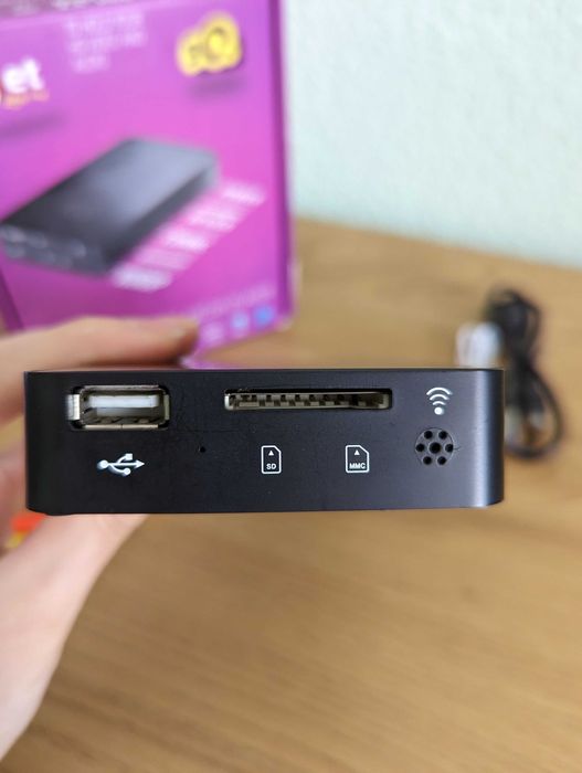 Медіаплеєр 3Q F204HC