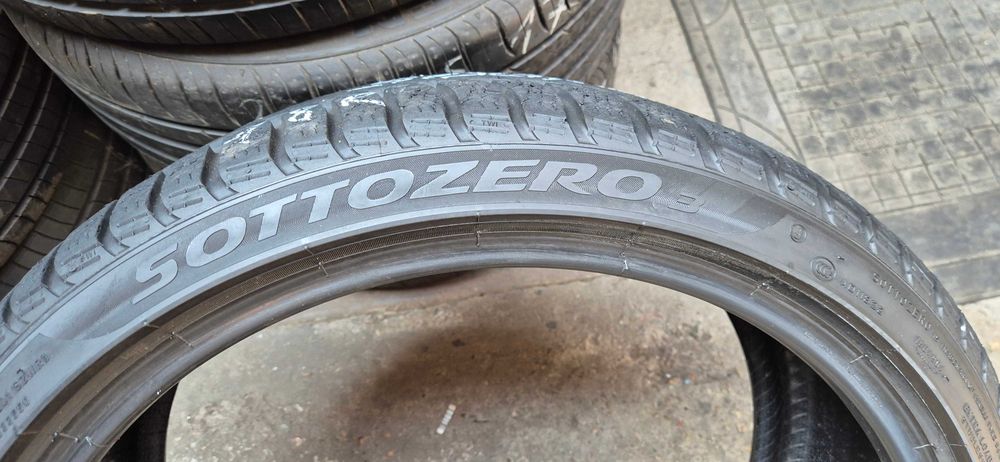 2szt opony zimowe Pirelli _ 255/35/20