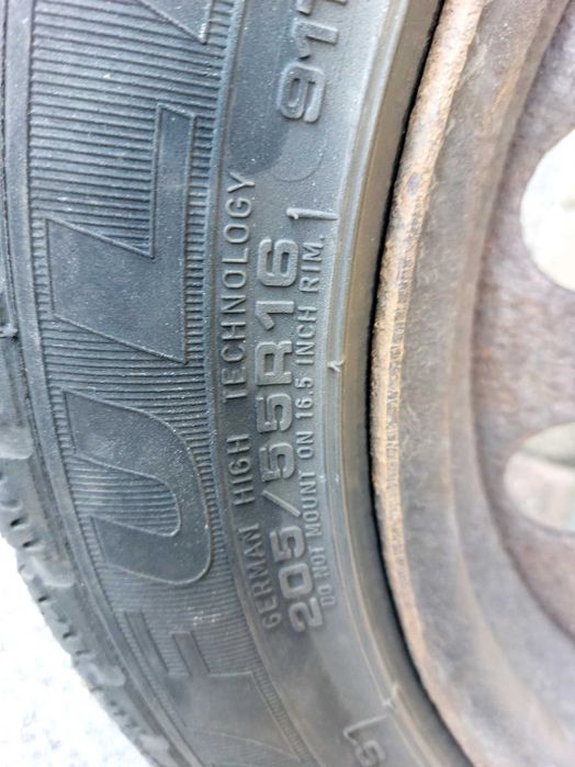 Sprzedam komplet kol zimowych do B MW