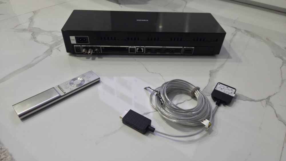 Box One connect+cabo Fibra Óptica+Comando