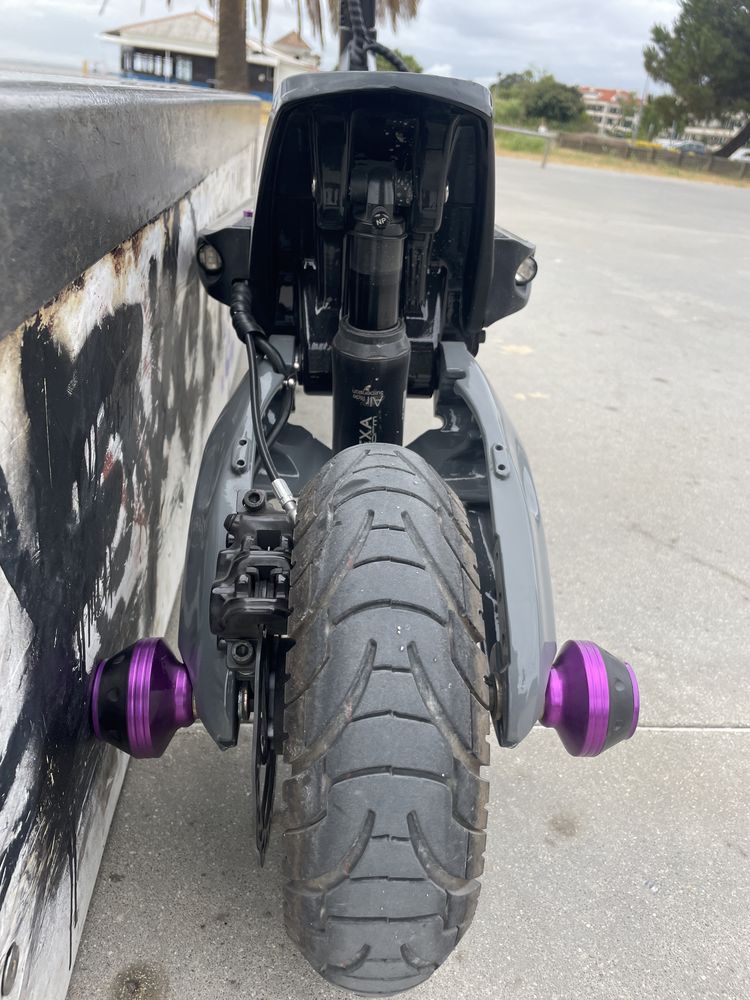 Trotinete Nanrobot d6+