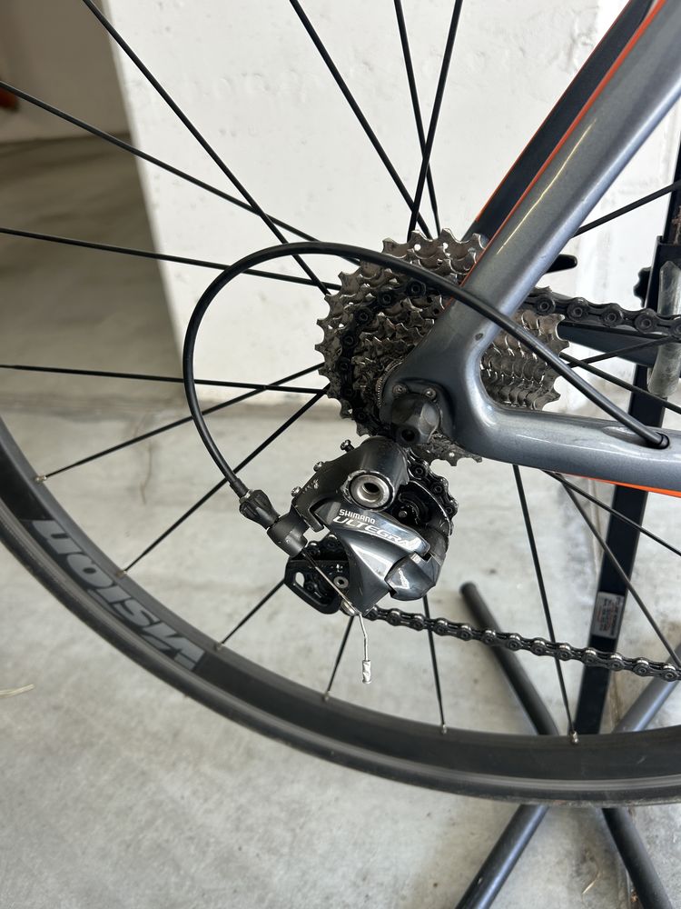 Giant propel M/L ultegra szosa trek cube carbon specialized