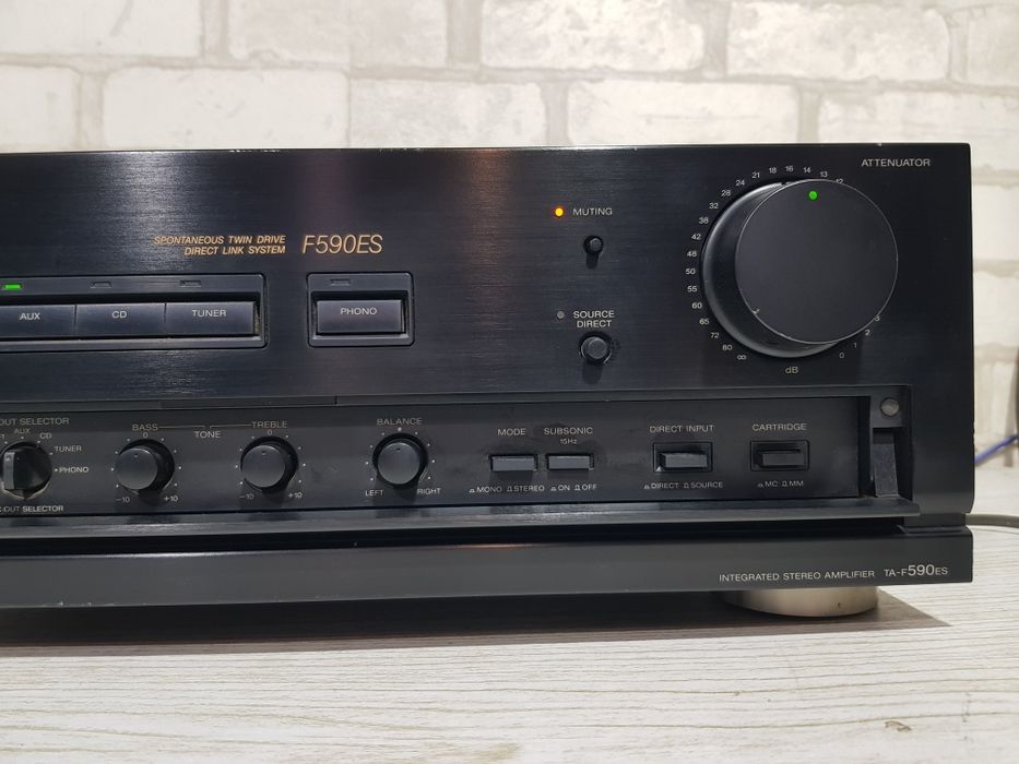 ТОП! Стерео підсилювач SONY TA-F 590 ES, *2x130 Вт, б/у з Німеччини