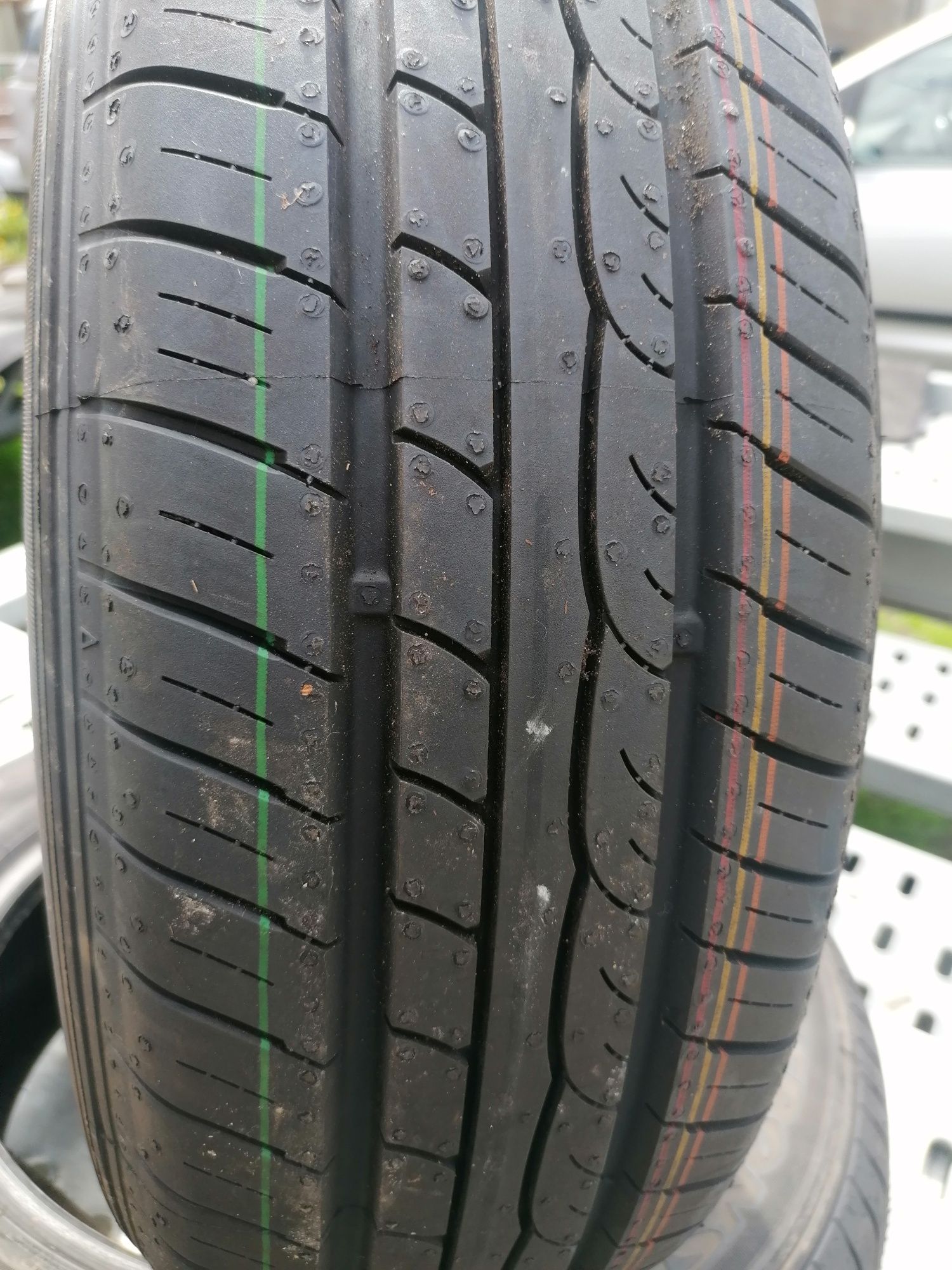 Dunlop 175 65 r15  nowe