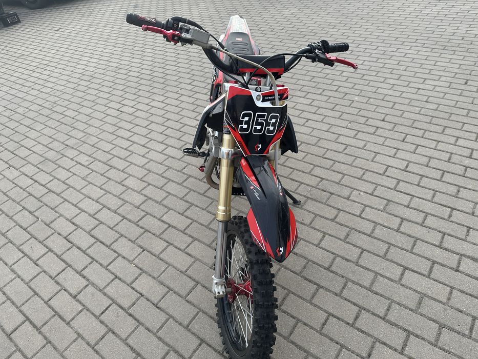 Pit bike symotos 150