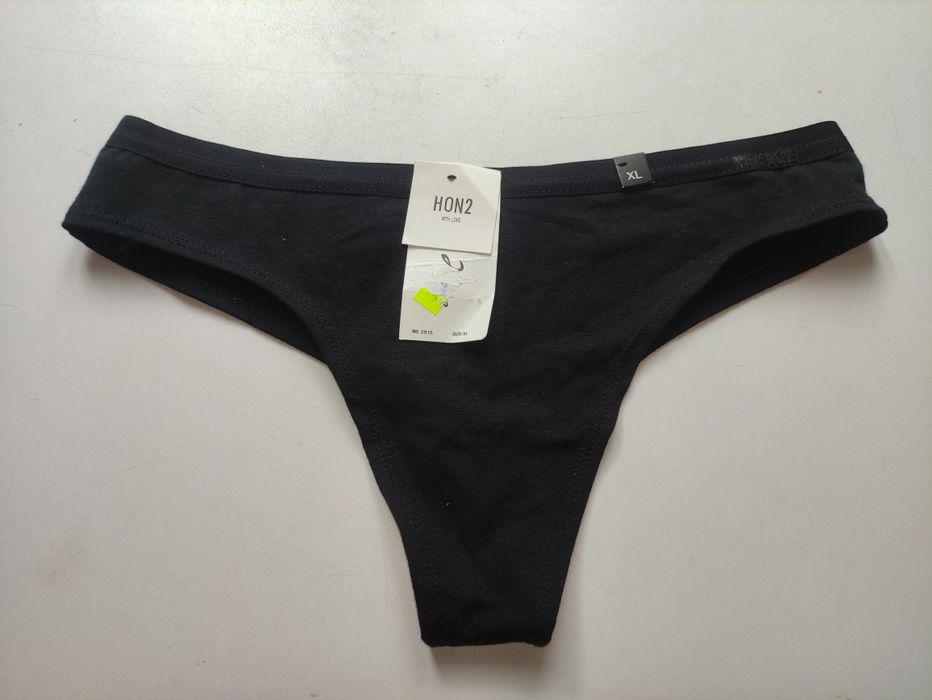 Majtki Stringi XL Czarne