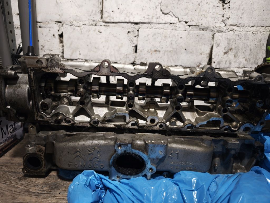 Głowica 1,6 HDI 8V