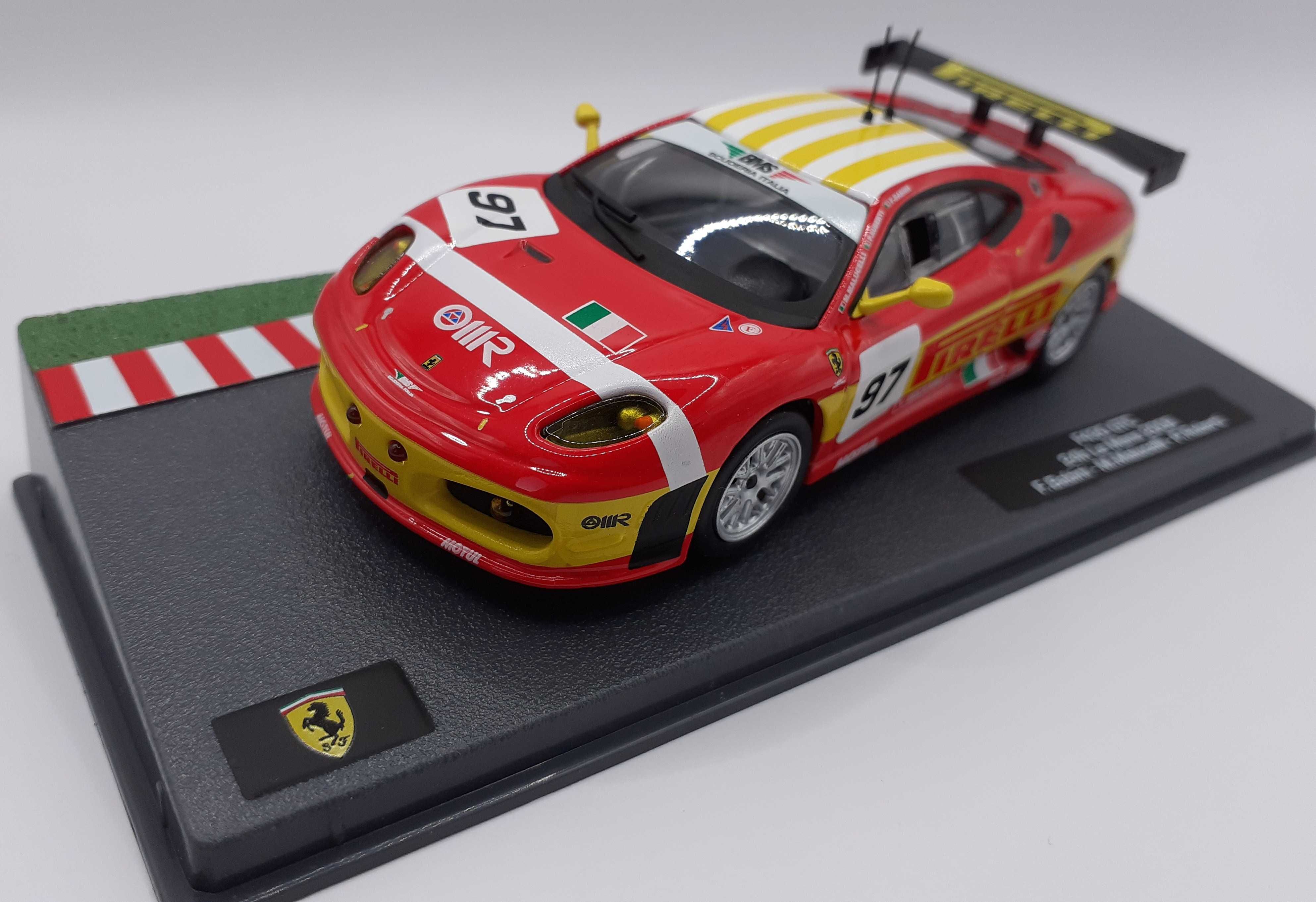 Lote de 8 miniaturas escala 1:43 com envio incluído