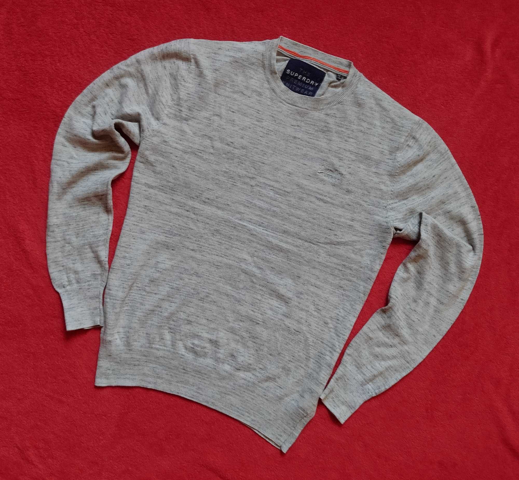 Superdry świetny markowy sweter rozmiar M/L
