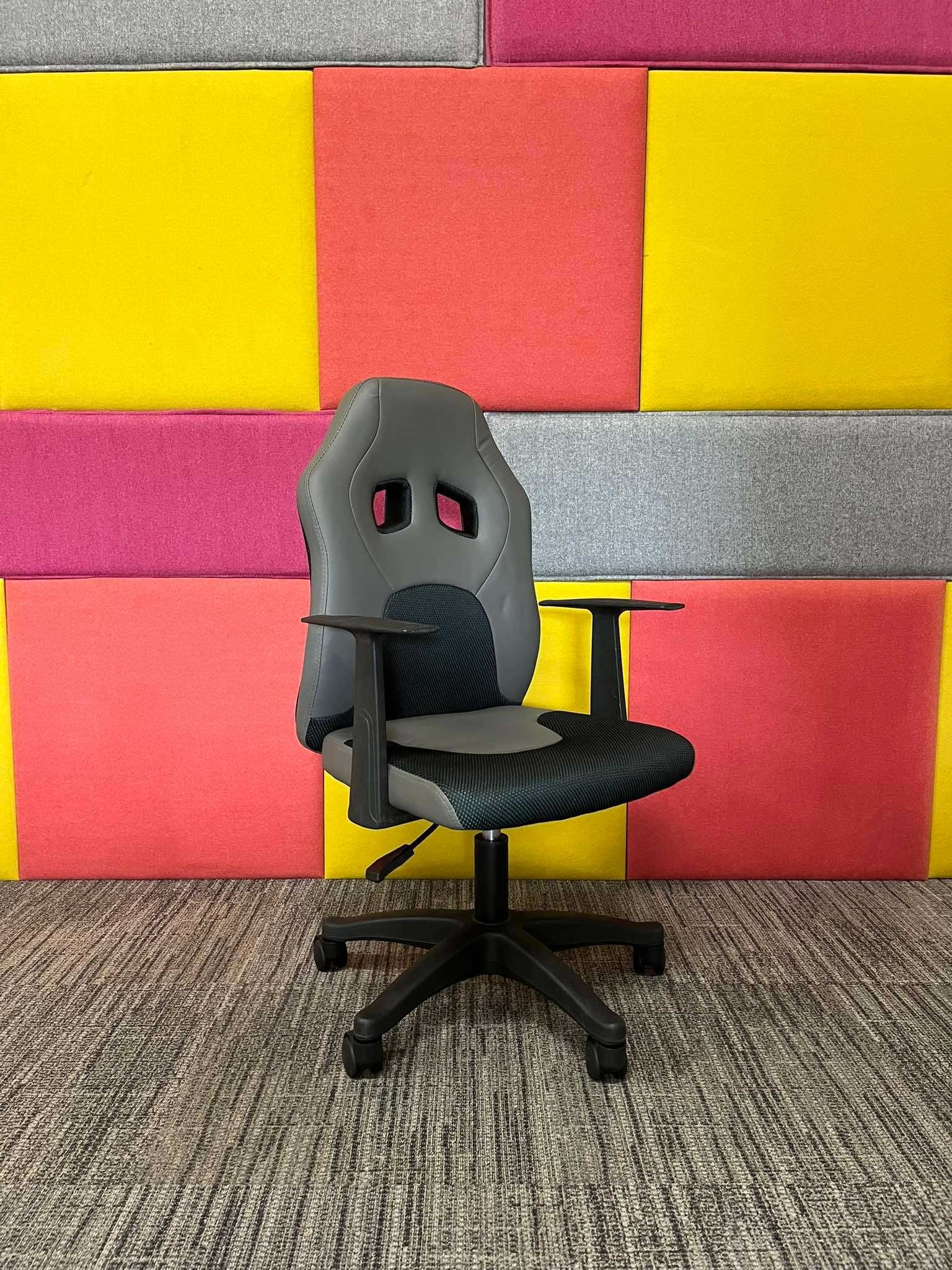 Fotel gamingowy młodzieżowy dziecięcy HJH Office Teen Game Al okazja!
