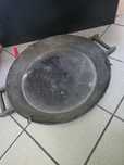 Patelnia żeliwna grill trójnóg 57.5 cm