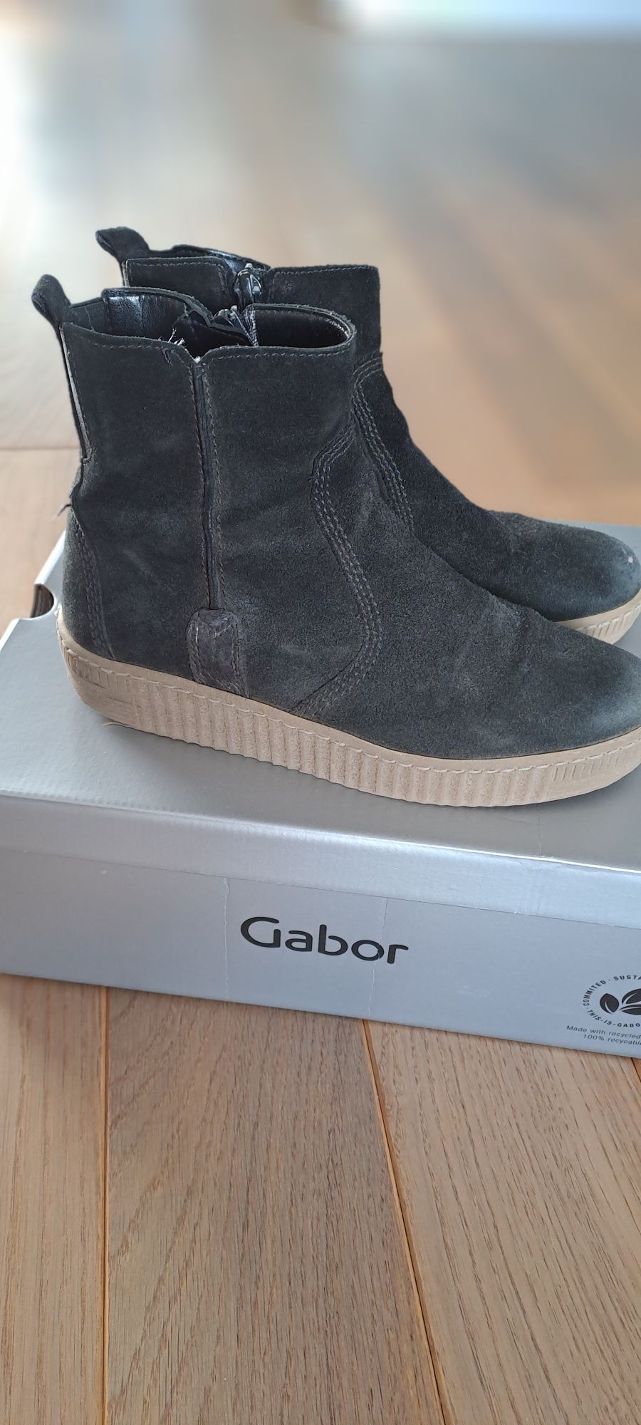 Odsprzedam botki marki Gabor w rozmiarze 35