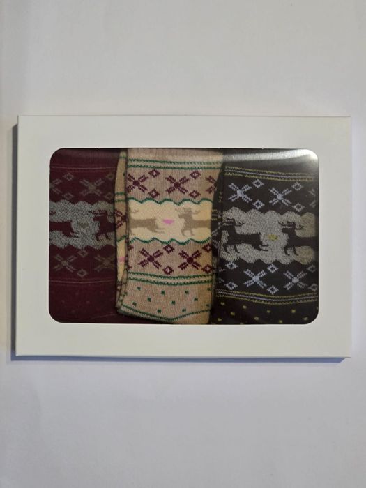 3 pary świątecznych, damskich skarpetek