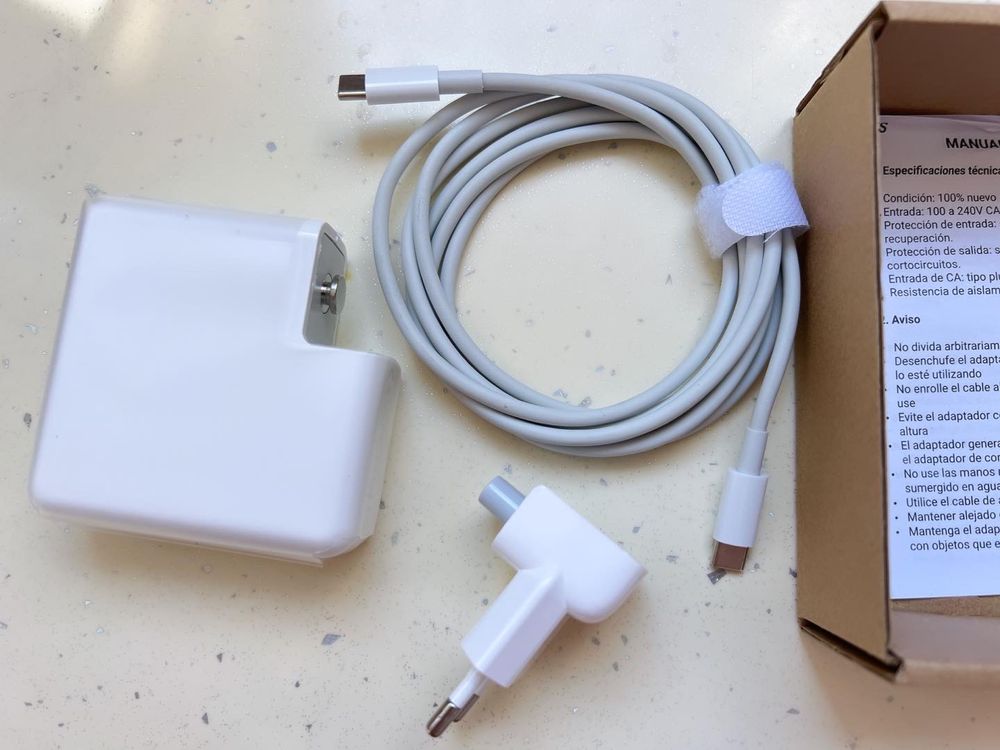 Блок живлення Type-C для Macbook Pro 61W комплект