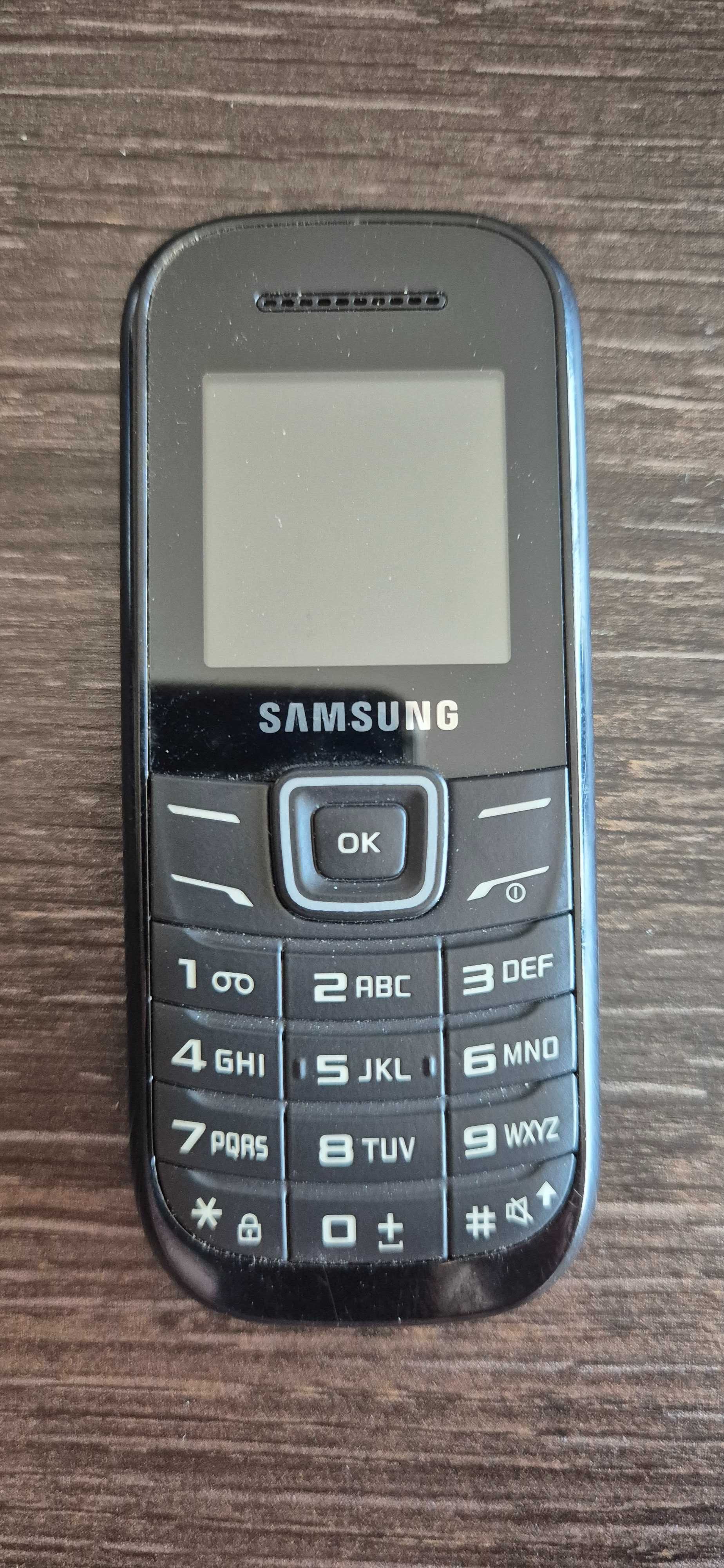 Telemóvel Samsung E1200 Coleção