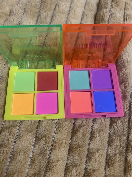 Продам палетки теней в асортименте