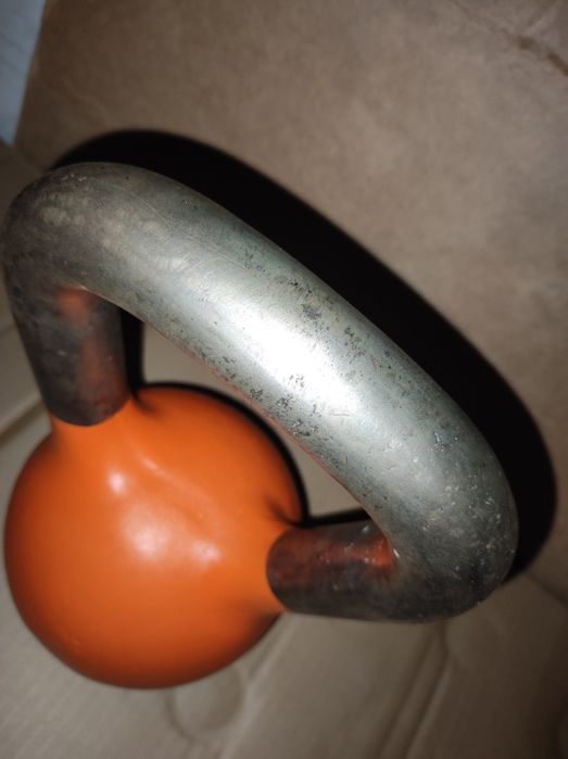 Гиря 16кг удобная ручка