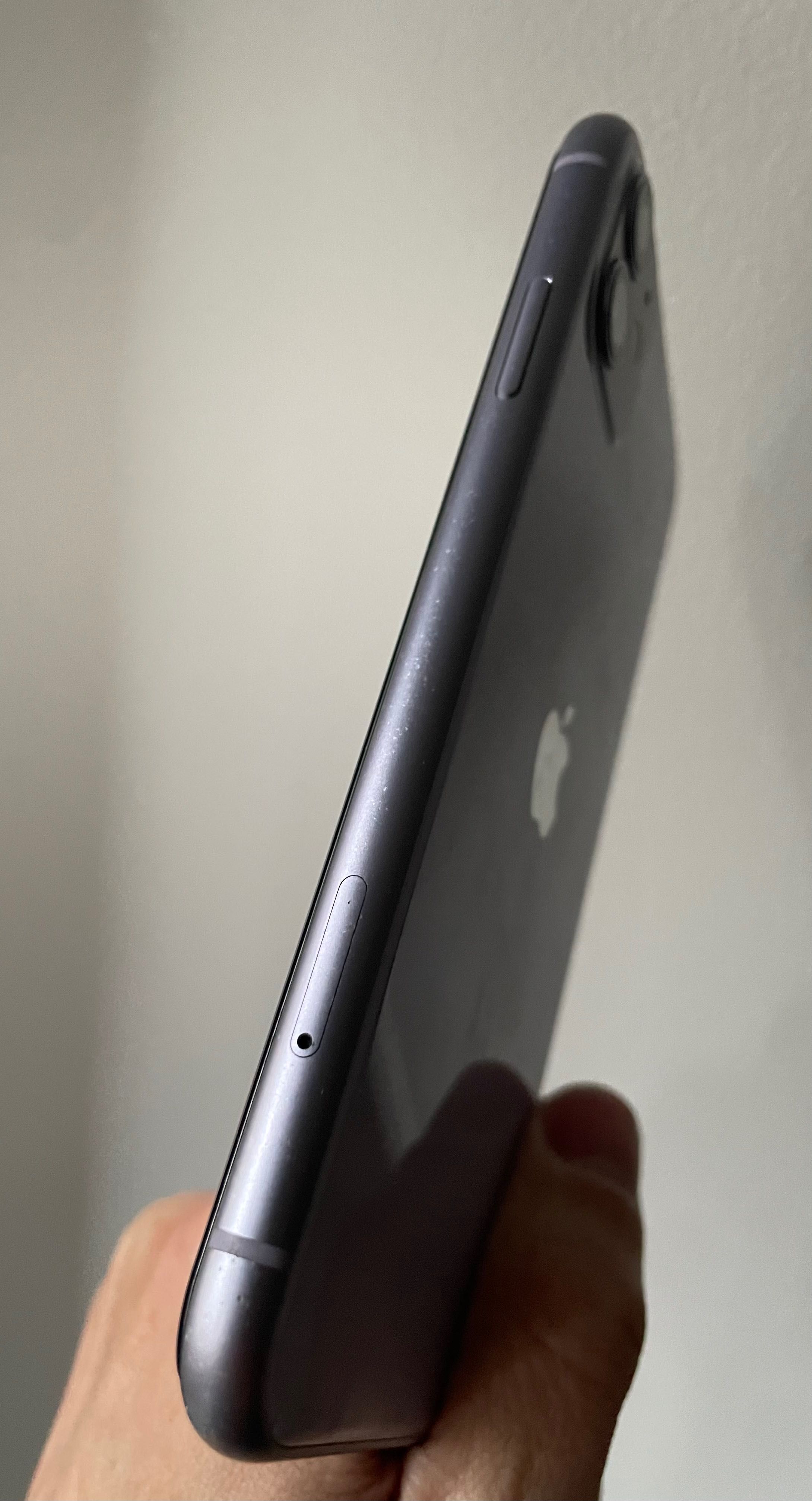 iPhone 11 Neverlock