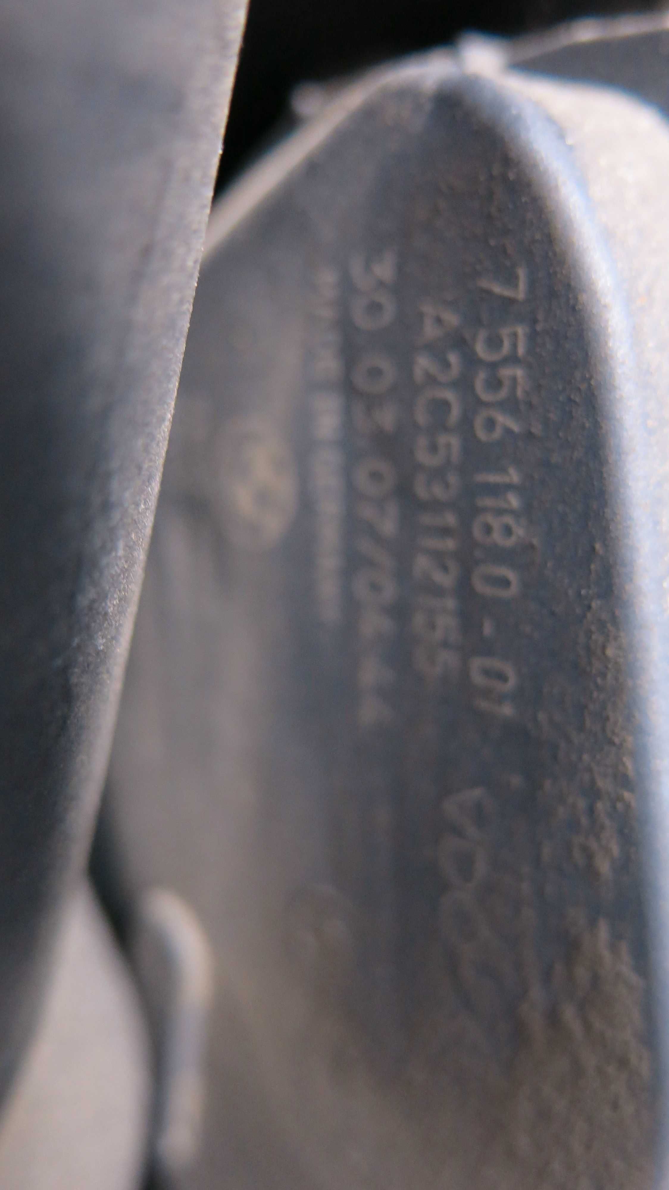 BMW E60 E61 2.5i N53 kolektor ssący kompletny przepustnica N53B25A