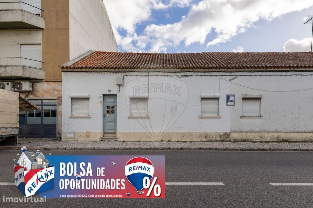 Moradia T4 para venda