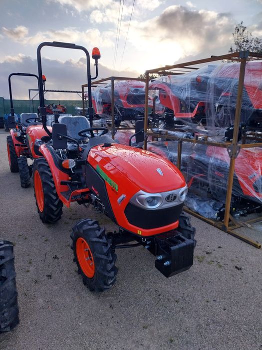 Trator hinomoto HM 275 com matricula