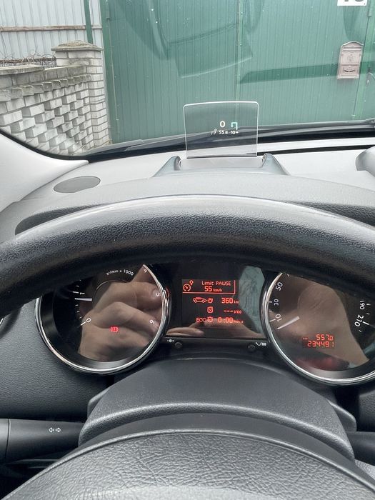 Peugeot 5008 пежо