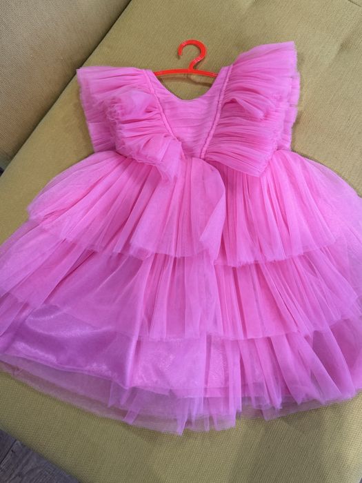 Платье на девочку