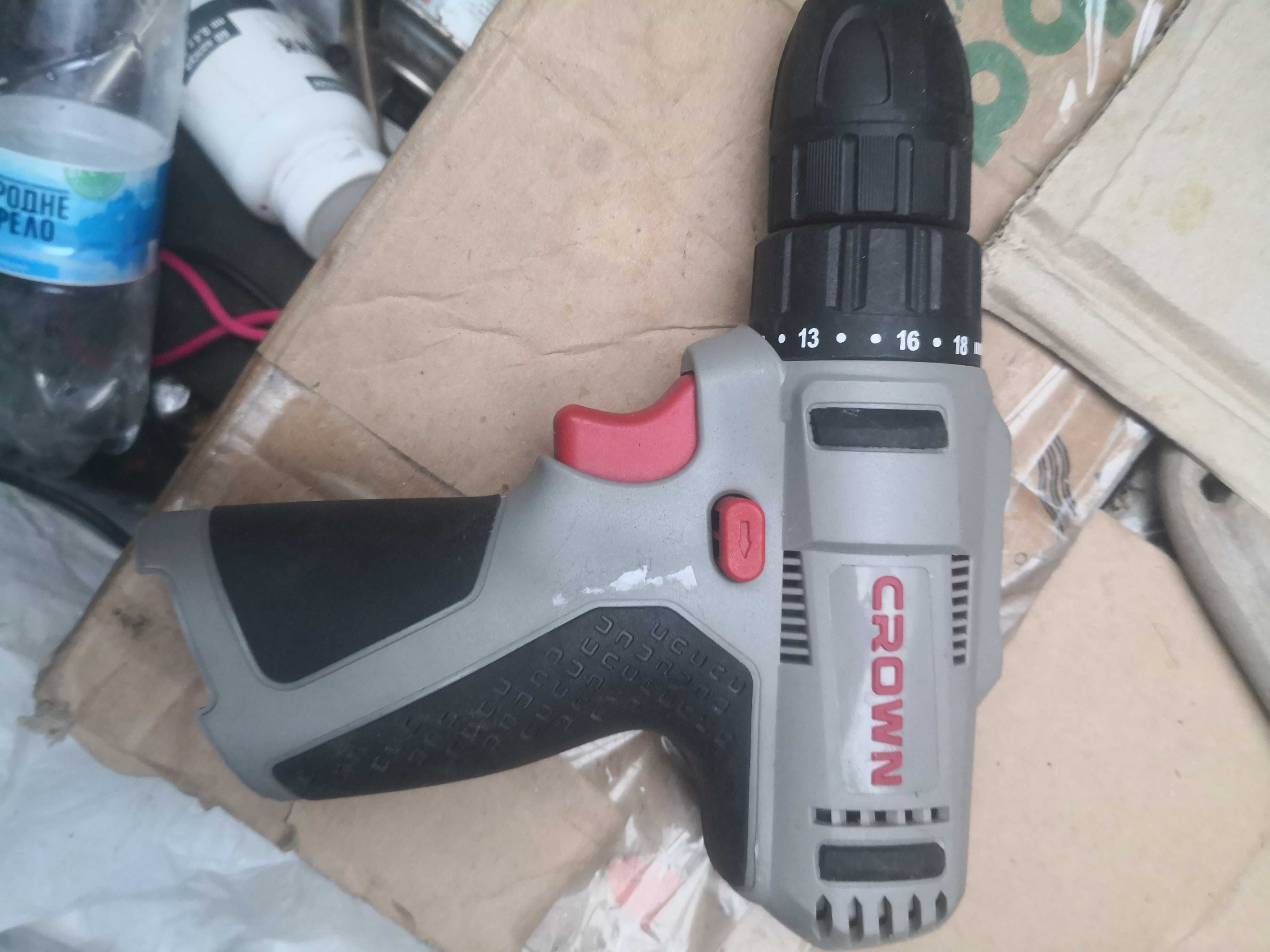 Аккумуляторный шуруповёрт новый DWT sbs 12l crown 12v