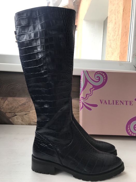 Нові сапожки осінні,6 моделей натуральна шкіра 37розмір