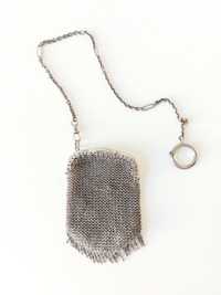 Bolsa dupla em malha de prata Javali com cordão para prender no bolso