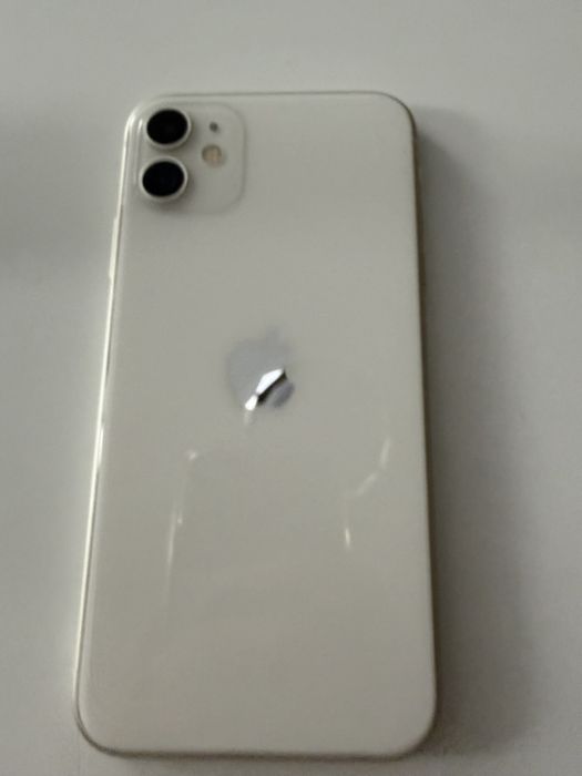 iPhone 11 – 64 GB – Stan bardzo dobry!