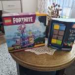 Klocki LEGO® Fortnite Lama Zaopatrzeniowa 77071 plus Gra Elektroniczna