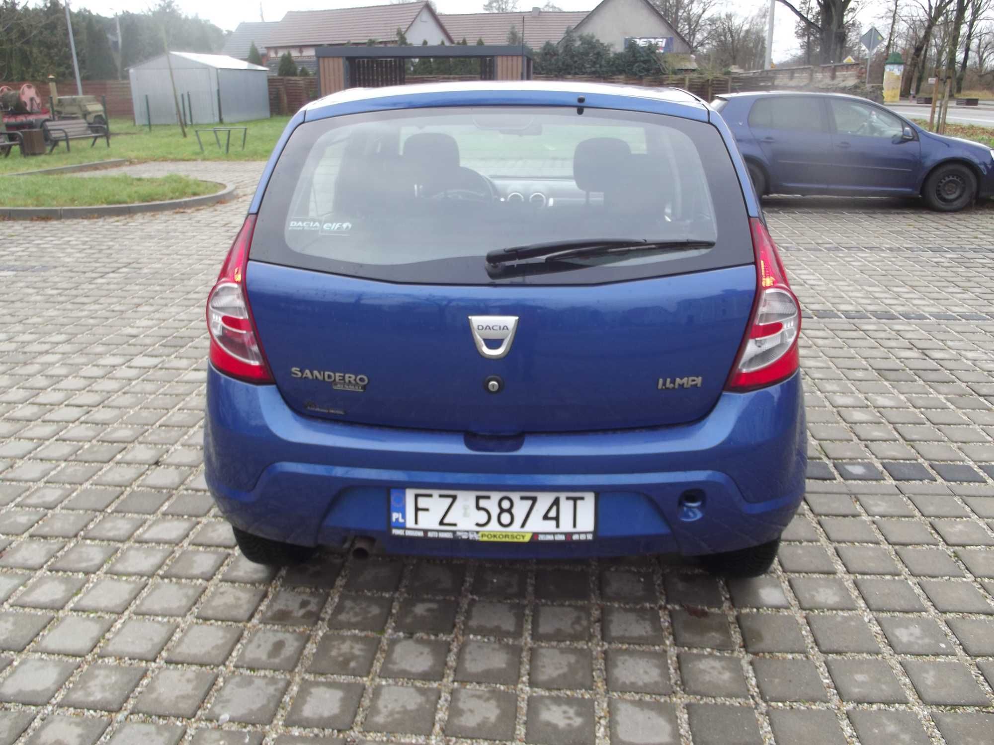 Dacia Sandero 1.4 MPI 2010 rok