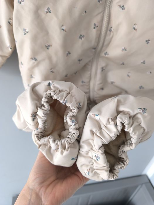 Kombinezon zimowy H&M 104cm beżowy w kwiatki