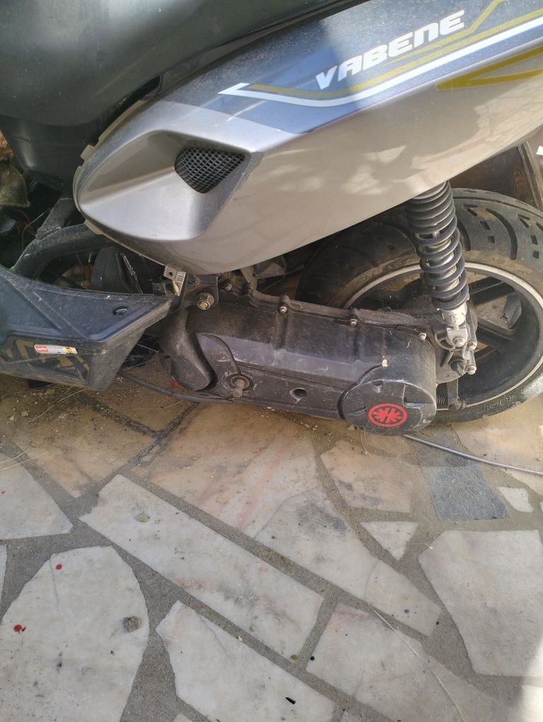 Vende-se para peças