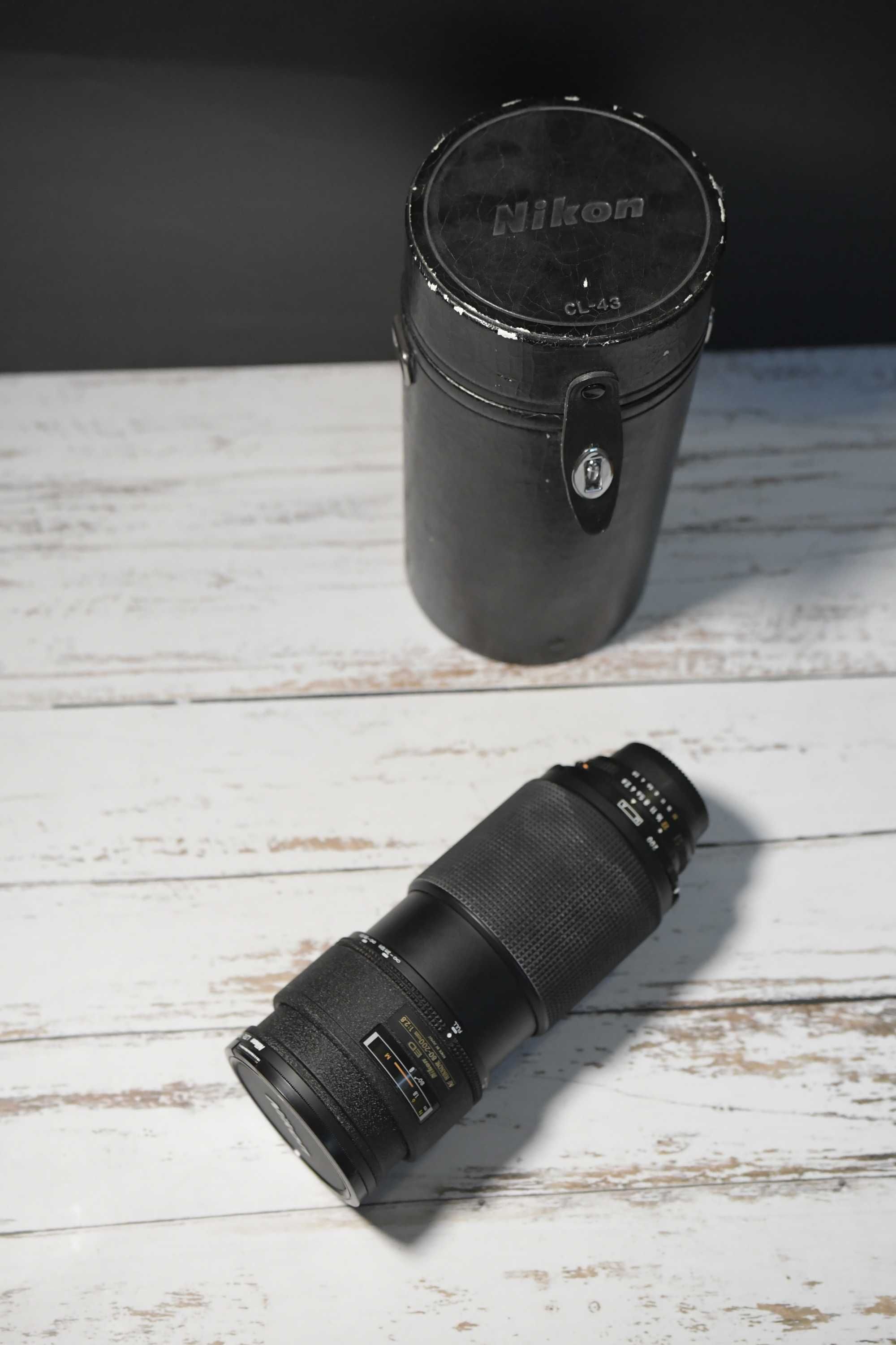 Nikkor 80-200mm f/2.8 AF – BDB - Etui plus filtr