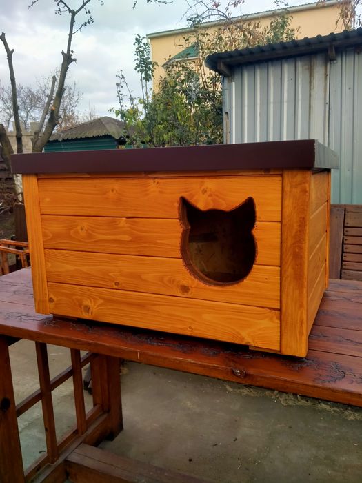 Будиночок для котів / будка для котів