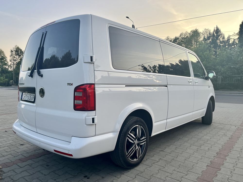 Bus 9 osobowy - Caravelle