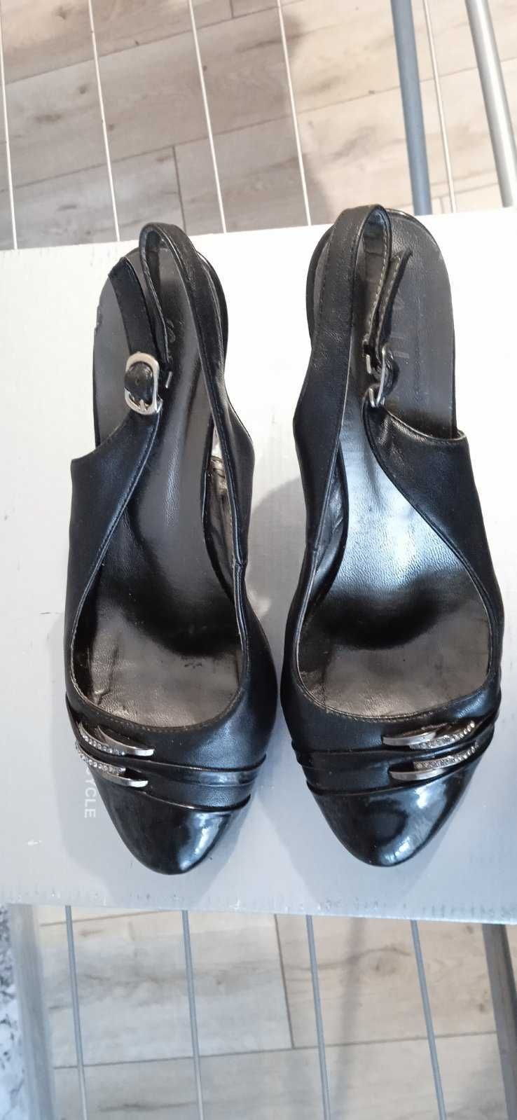 Жіночі туфлі (взуття), 37 р