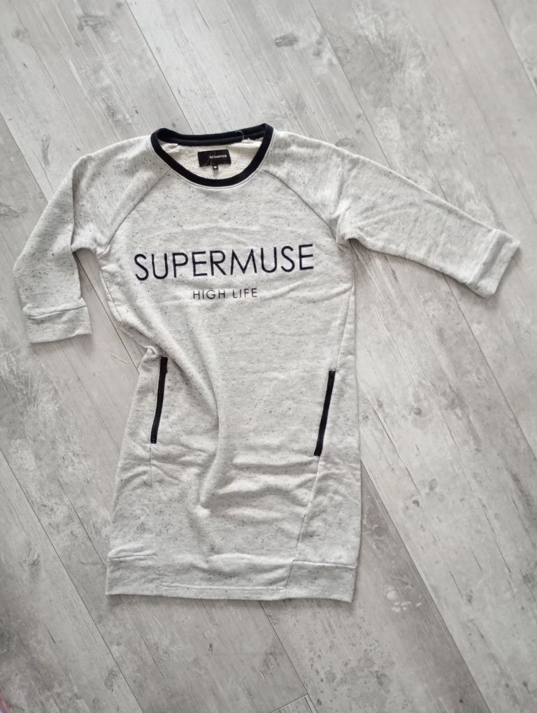 Długa bluza Reserved