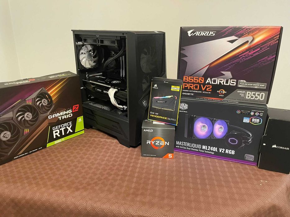 PC Gaming– RTX 3060 Ti Gaming Trio Z, Ryzen 5 5600X 16GB RAM, SSD 1TB