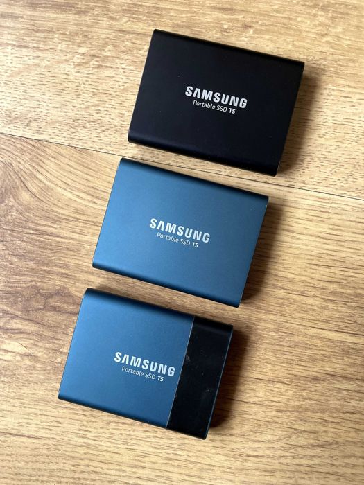 Dysk Samsung T5 1TB + 2x250GB + Etui