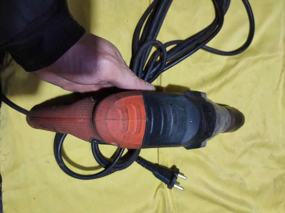 Дриль ударний Дніпро-М ДЕУ-1200