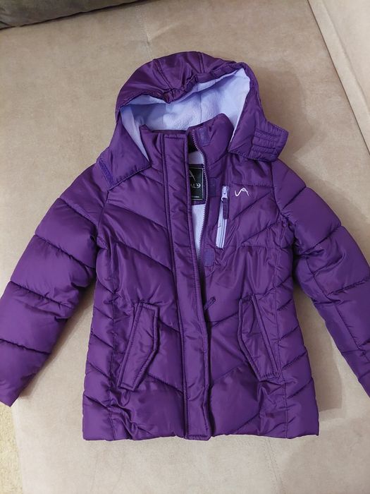 Демісезонна курточка для дівчинки