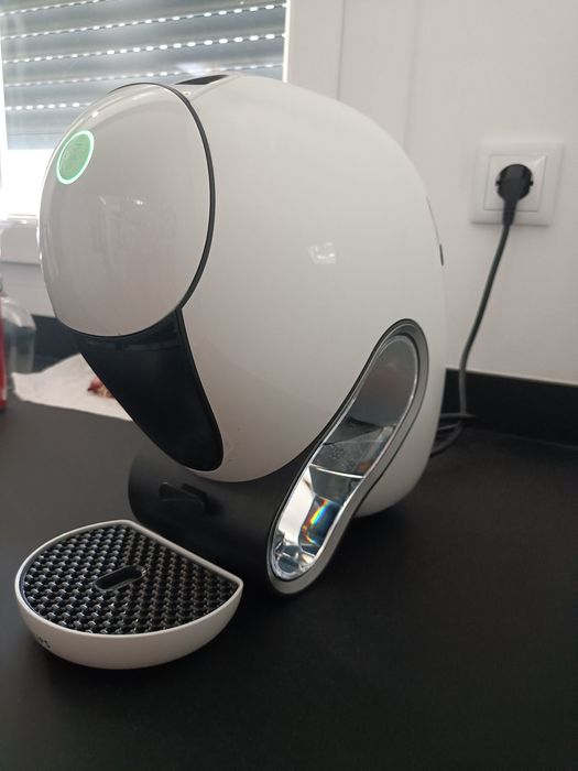 Máquina de café Dolce Gusto NEO