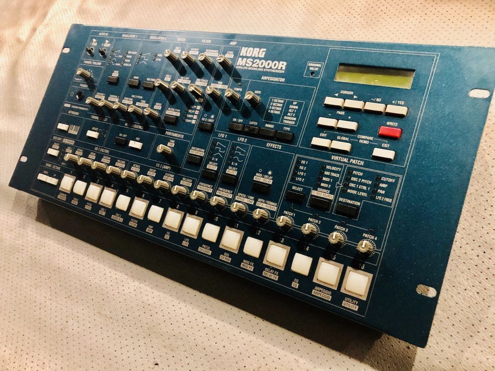 Korg MS2000R - sintetizador virtual analogue